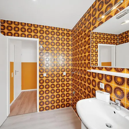 In Welzheim, Balkon, Parkplatz, 6 Betten, Smart Tv Apartment