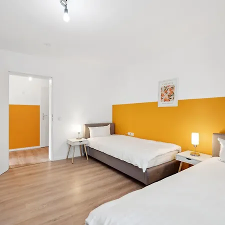 In Welzheim, Balkon, Parkplatz, 6 Betten, Smart Tv Apartment *